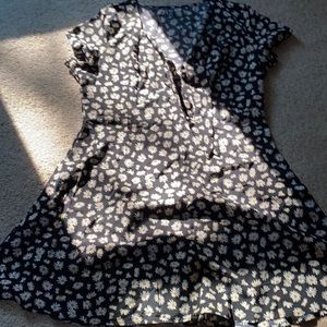 Dress is brand new from SHEIN. Never worn.